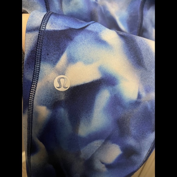 Lululemon Speed Up Tight *Full-On Luxtreme 28" - Picture 5 of 11